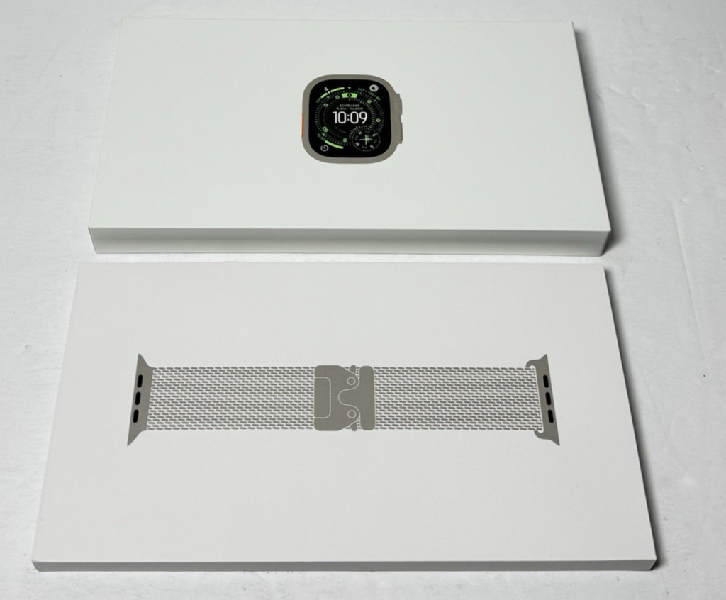 Apple Watch Ultra 3 GPS+Cell 49mm Titanium Case w/ Titanium Milanese Loop Small #2