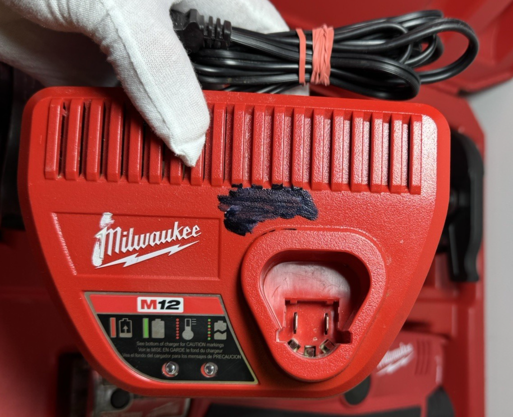 Milwaukee M12 Force Logic Press Tool 2473-20 w/ CTS-V Jaws, 3 Batts, Charger #3