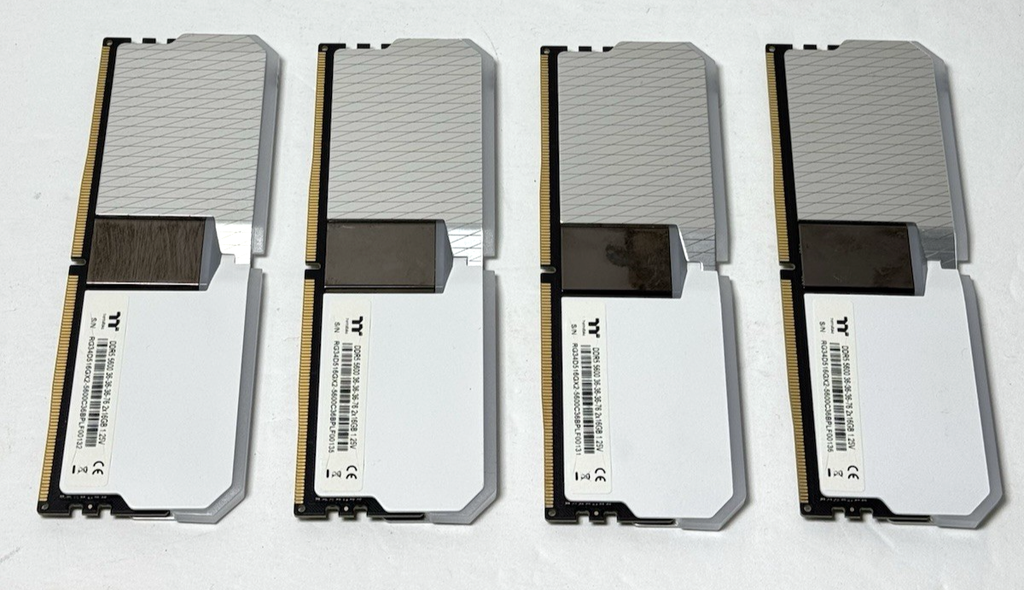 Thermaltake TOUGHRAM XG RGB D5 64GB (4x16GB) DDR5 5600MHz CL36 RAM Memory Kit #2