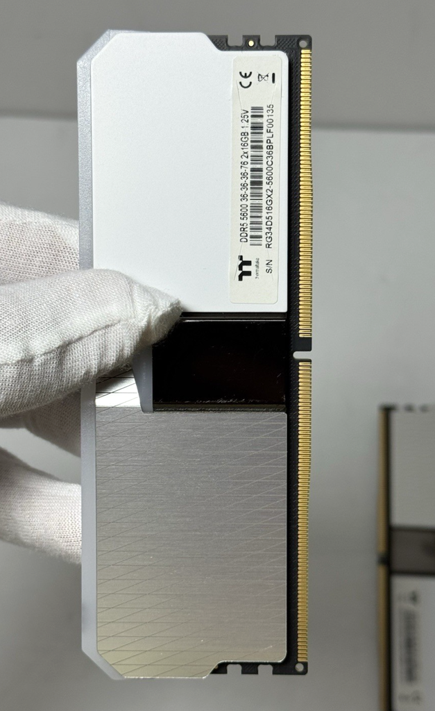 Thermaltake TOUGHRAM XG RGB D5 64GB (4x16GB) DDR5 5600MHz CL36 RAM Memory Kit #6