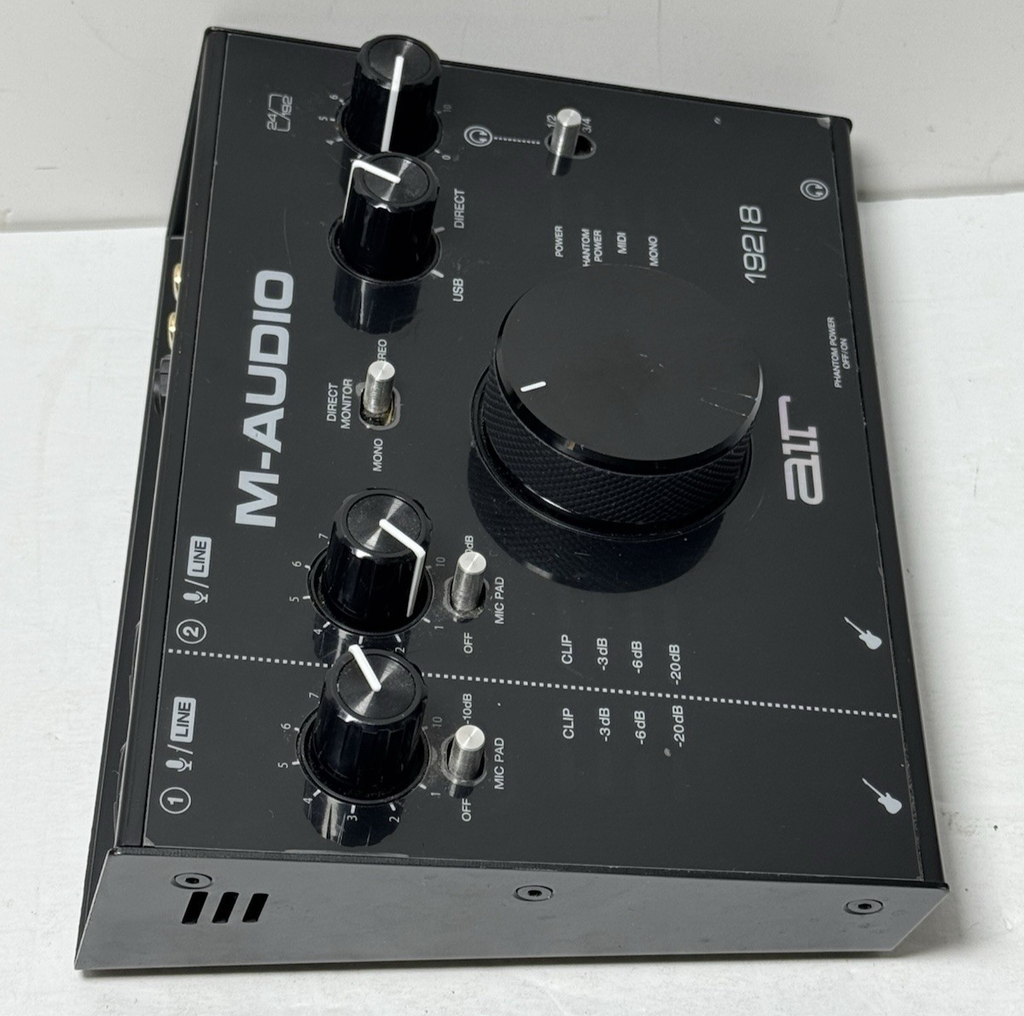 M-Audio AIR 192|8 2-In/4-Out 24/192 Audio MIDI Interface #3