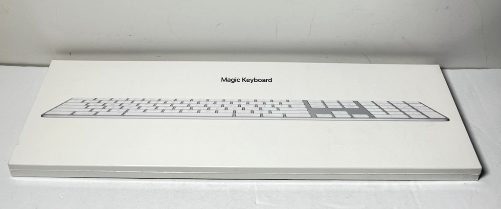 Apple Magic Keyboard with Numeric Keypad A1843 Silver -New Sealed #3