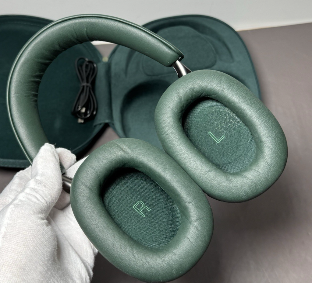 Bowers & Wilkins Px8 Noise-Canceling Wireless Over-Ear Headphones -Dark Forest #6