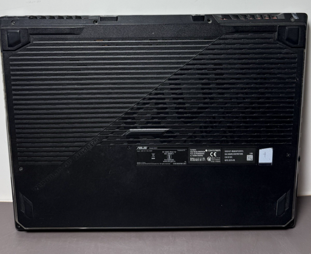 ASUS ROG STRIX GL531, 16 GB RAM, WIn 11, i5-9300H, 256GB SSD, GTX1650, 63% batt #7