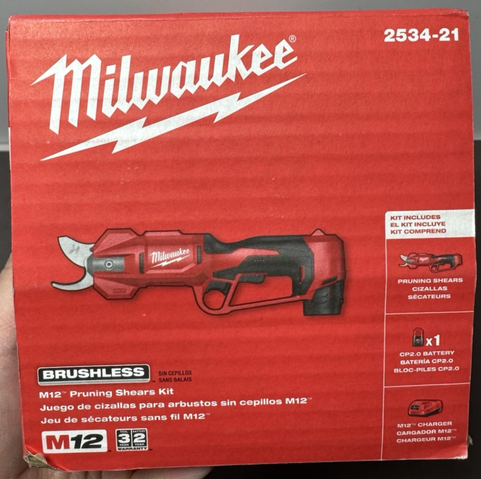 Milwaukee 2534-21 M12 12V Brushless Pruning Shears Kit -Brand New #4