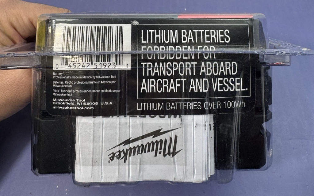 Milwaukee  M18 HIGH OUTPUT XC8.0 RED LITHIUM Lithium-Ion Battery 48-11-1880 new #2