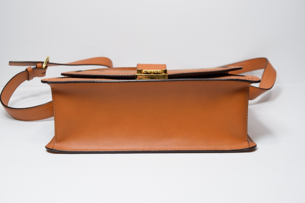 MCM Signature Visetos Tracy Shoulder Bag In Cognac #10