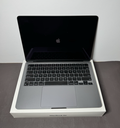 Apple MacBook Air 13" 2022 M2 8GB RAM 512GB SSD, 10C GPU Space Gray w/ box used