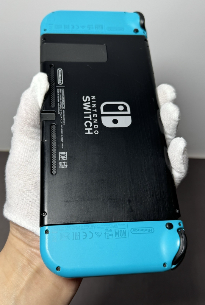 Nintendo Switch Handheld Console HAC-001 (01) w/ controller/dock/SD Card #4