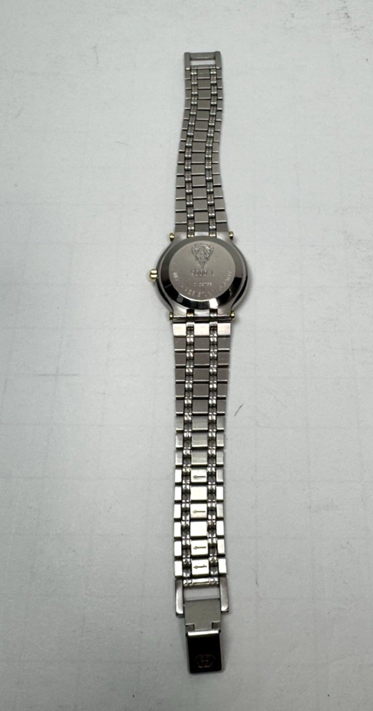 Vintage Gucci 9000L Ladies Two‑Tone Stainless Steel Watch – Pre‑Owned #4