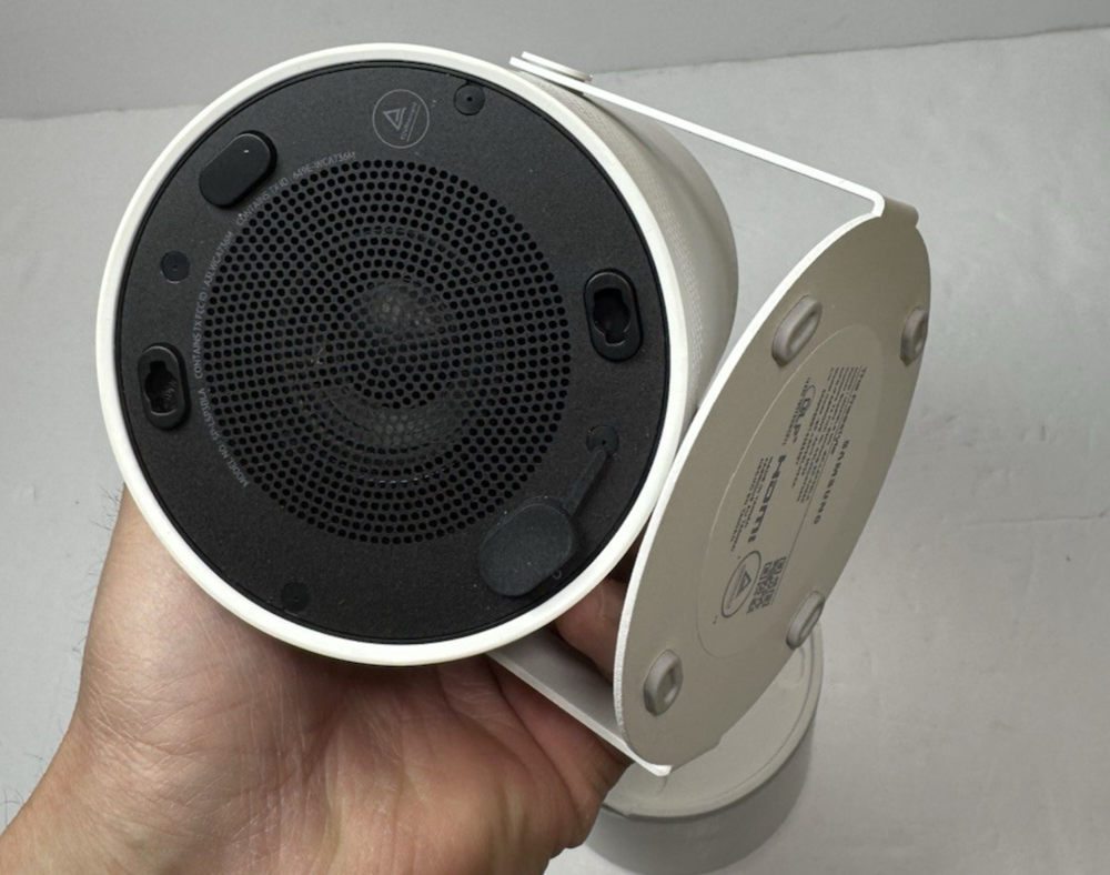 Samsung The Freestyle SP-LSP3BLA Portable Smart Projector w/battery base #8