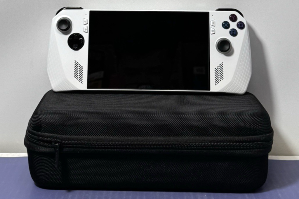 Asus ROG Ally 7" AMD Ryzen Z1 16GB RAM 512GB White /Batt 98% w/case #2