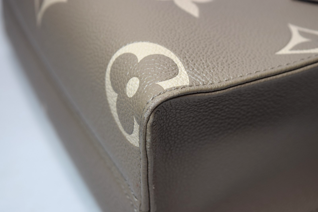 Louis Vuitton OnTheGo PM M45779 Beige Monogram Gold Hardware w/ strap #3