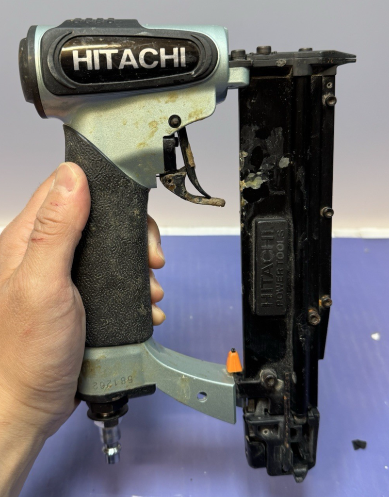 Hitachi NP35A / 1-3/8" Micro Pin Nailer 23GA Pneumatic Pro Finish Tool #2