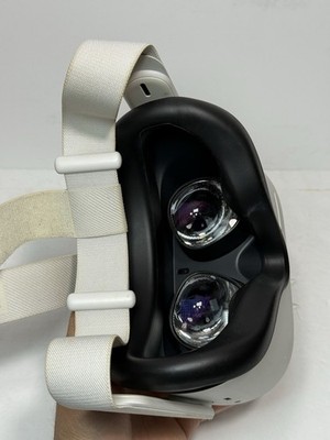 Meta Quest 2 128GB VR Headset Bundle with Controllers #3