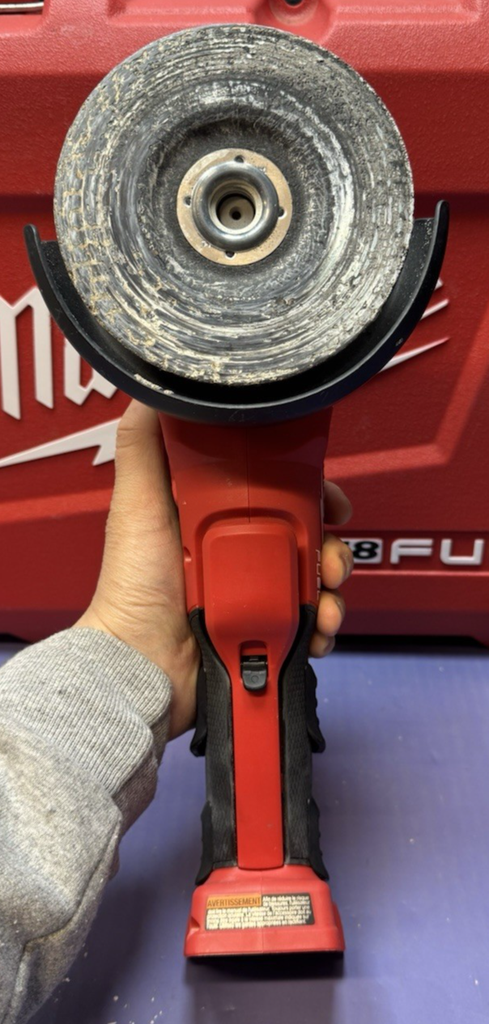 Milwaukee M18 FUEL - 4 1/2" - 18V Cordless Grinder 2783-20 w/bat 5 Ah 48-11-1850 #2