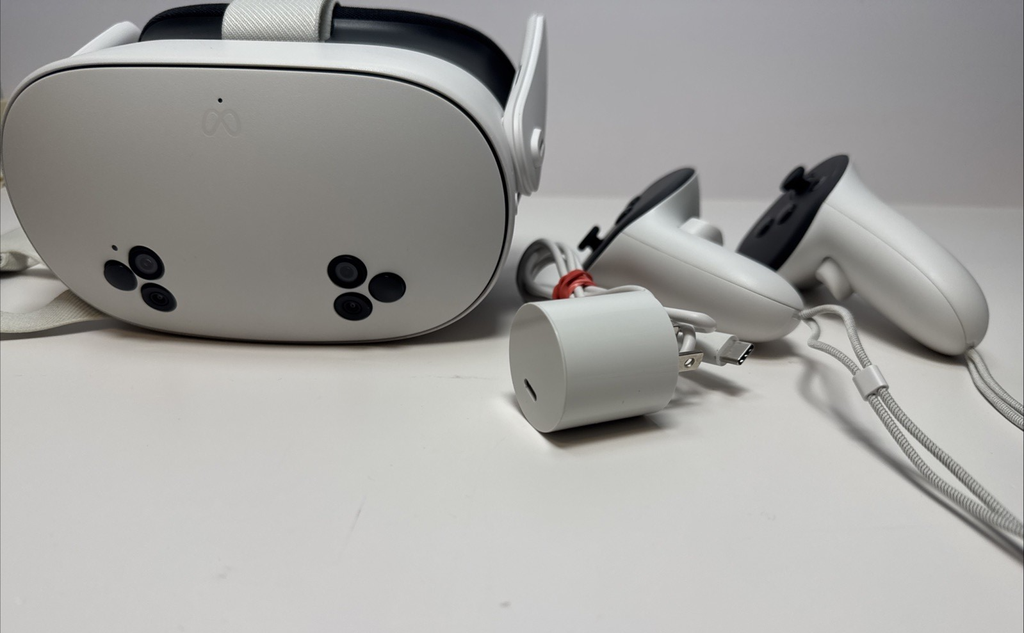 Meta Quest 3S 128GB All-In-One Virtual Reality Headset #7