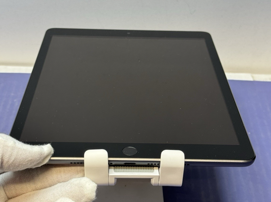Apple iPad 9th Gen 10.2 " A2603 Wi-Fi+ Cellular 64GB Space Gray, 100% batt #1