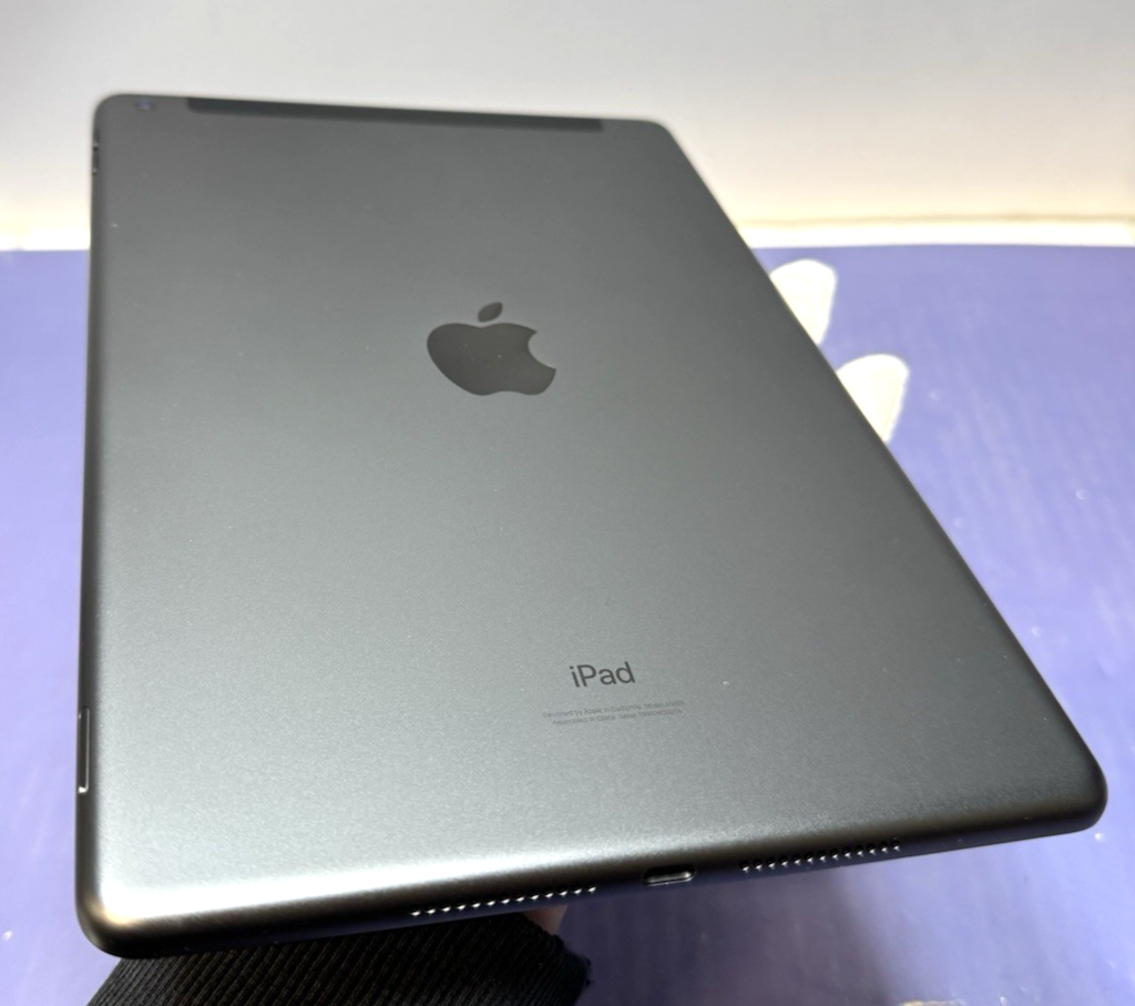 Apple iPad 9th Gen 10.2 " A2603 Wi-Fi+ Cellular 64GB Space Gray, 100% batt #4