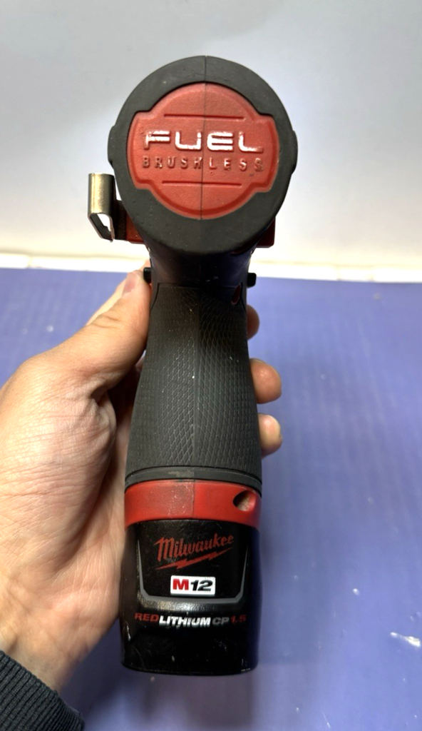 Milwaukee M12 FUEL 2553-20 12V Impact Driver w/Battery & Charger - Preowned #3