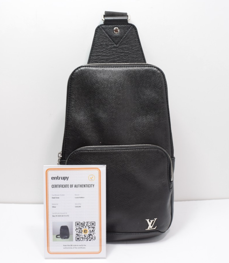 Louis Vuitton Avenue Sling Bag Taiga Black Leather Crossbody Auth LV