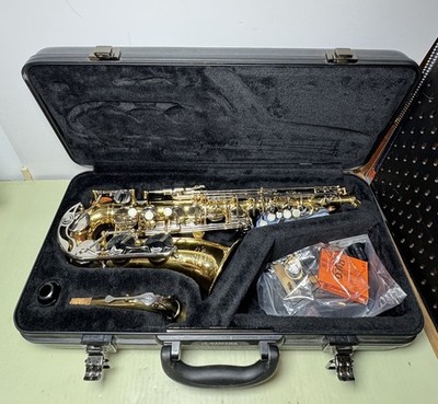 Yamaha YAS-200ADII Advantage Alto Saxophone w/ Hard Case + accessories