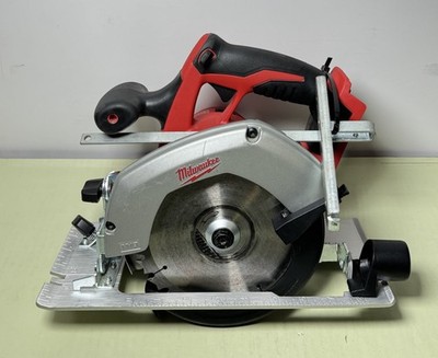 Milwaukee 2630-20 18V 18 Volt M18 6-1/2” Cordless Circular Saw & Blade