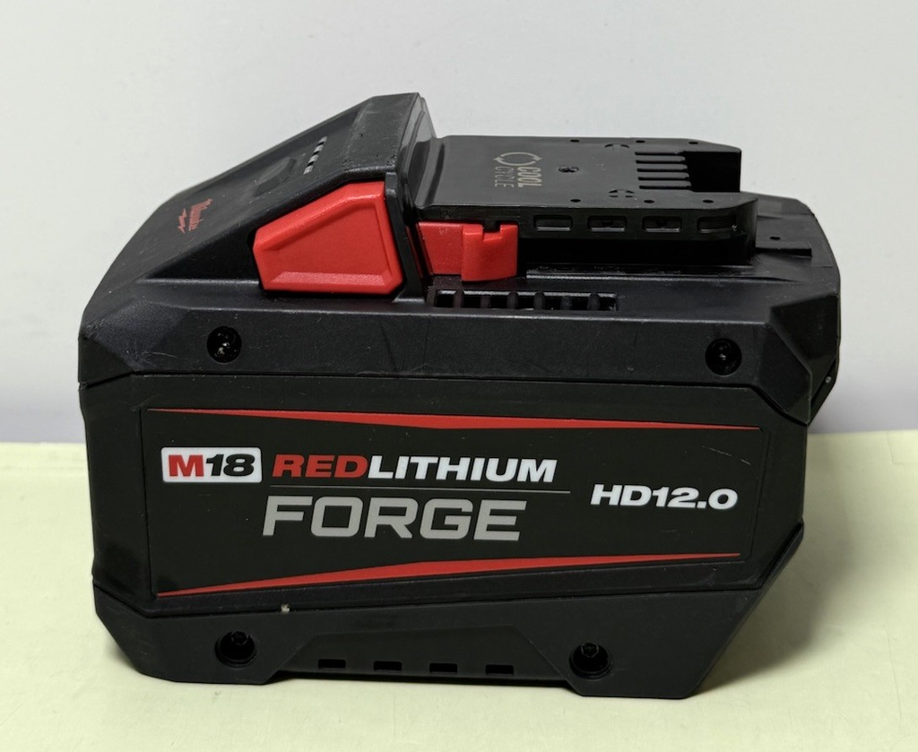 Milwaukee 48-11-1813 M18 18V Lithium-Ion REDLITHIUM FORGE HD 12.0Ah Battery