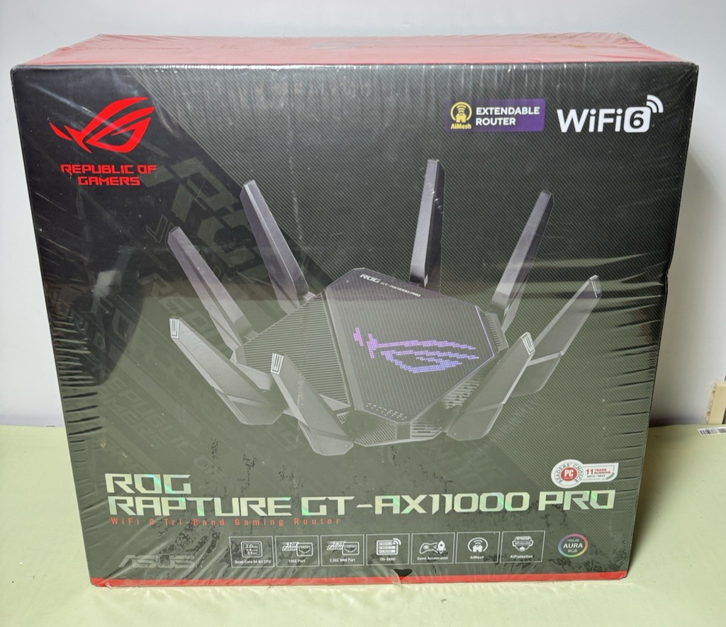 ASUS ROG Rapture GT-AX11000 Pro Tri-Band WiFi 6 Extendable Gaming Router-New