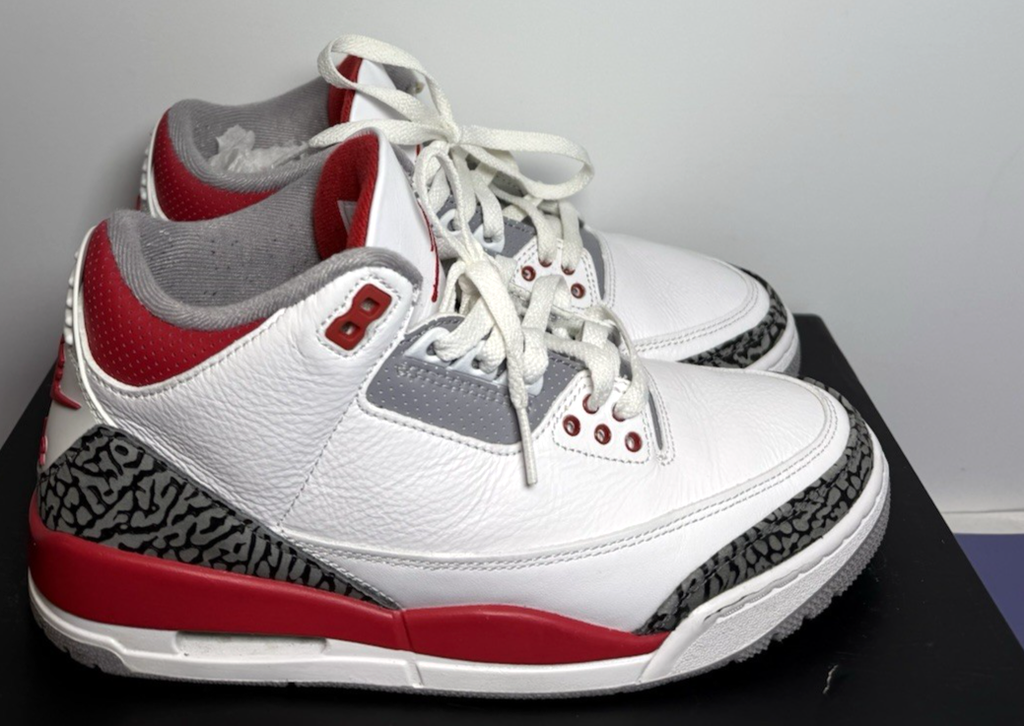 Air Jordan 3 Retro Fire Red DN3707-160  US MENS SIZE 8