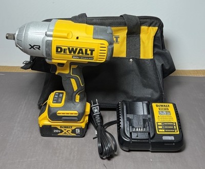 DEWALT DCF900 20V XR Brushless Impact Wrench Kit Battery Charger Bag