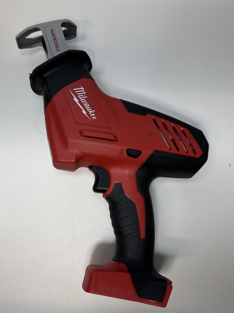 Milwaukee 2625-20 M18 18V Hackzall Cordless One-Handed Reciprocating Saw Only