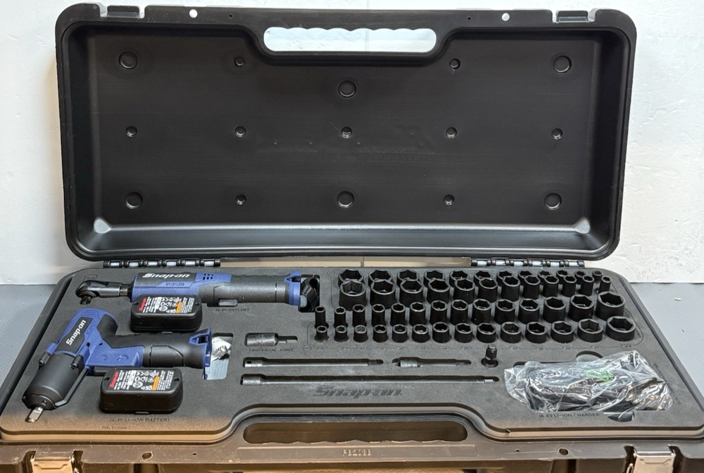Snap-on Tools 3/8" Drive Cordless Impact Driver/Ratchet To Go Kit -262CTSS01F