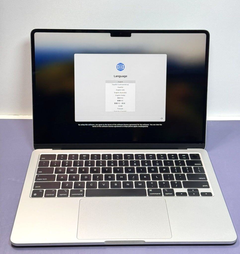 Apple MacBook Air 13" 2022 M2 8GB RAM 512GB SSD Silver (A2681) + AppleCare 08/25