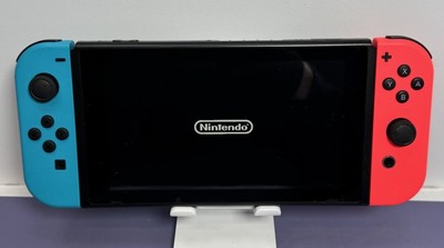 Nintendo Switch Video Game Console HAC-001(-01) Red/Blue W/ SD card