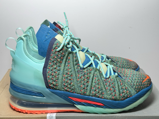 [9208-1] Nike Lebron 18 "We Are Family" Green Crimson Basketball CQ9283-300 Men’s Size 11