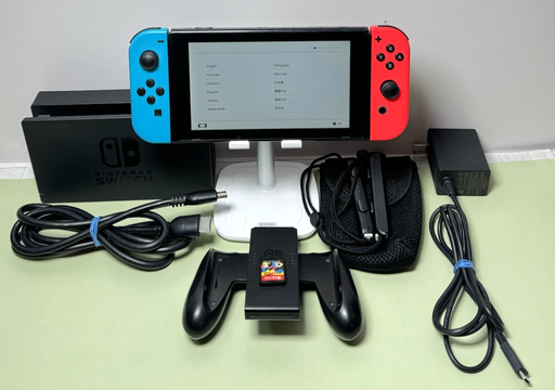 [9353-16] Nintendo Switch v2 Video Game Console HAC-001(-01) Red/Blue