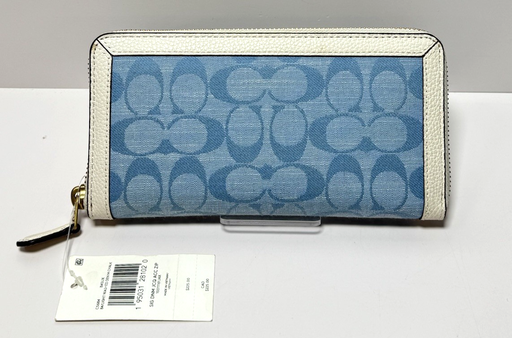 [9788-1] NWT COACH Accordion Zip Wallet Signature Chambray C5684 Light Washed Denim Chalk