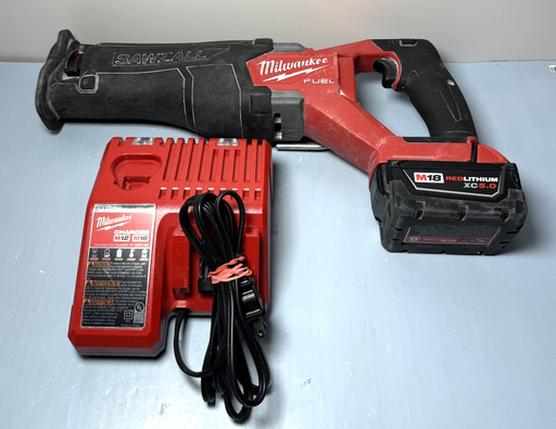 [10061-1] Milwaukee 2821-20 M18 FUEL Sawzall w 5.0 Battery & Charger