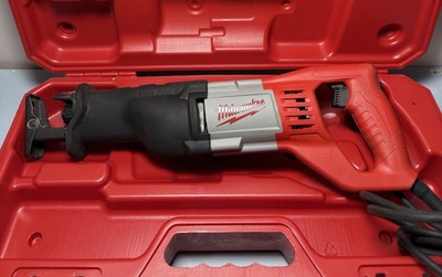 [10074-2] Milwaukee 6519-30 12 Amp Sawzall Reciprocating Saw with Case