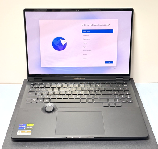 [10572-1] Asus ProArt StudioBook 16 OLED i9-13980HX 32GB RAM 1TB SSD  RTX 4060 - H7604J